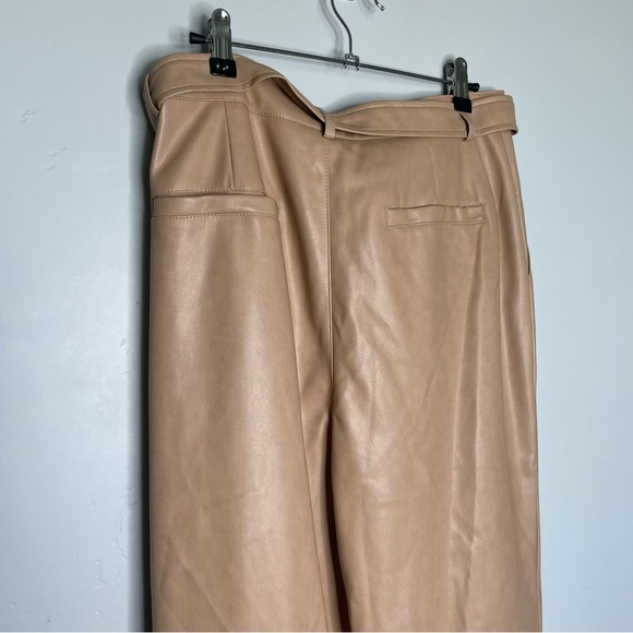 7 For All Mankind Faux Vegan Leather Pants Belted Pleated Tan Beige Wide‎ Leg L - Picture 5 of 11